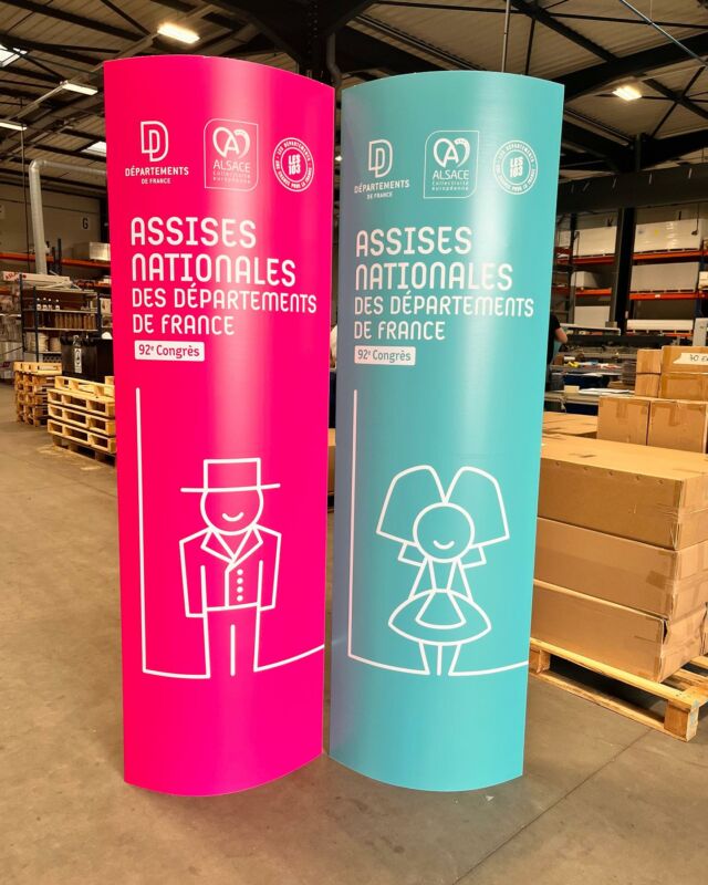 Impression d’une série de totems elliptiques en carton ♻️ pour la Collectivité européenne d'Alsace qui accueille à Strasbourg, les Assises nationales des Départements de France. 

Vos dispositifs complets de PLV instore et vos demandes sur :
👉 www.dsimpression.fr
et sur 👉 www.impression.cool

#trademarketing #plv #impression #activation #strasbourg #frenchfab #dsimpression #vente #ilv #shoppermarketing #cinema