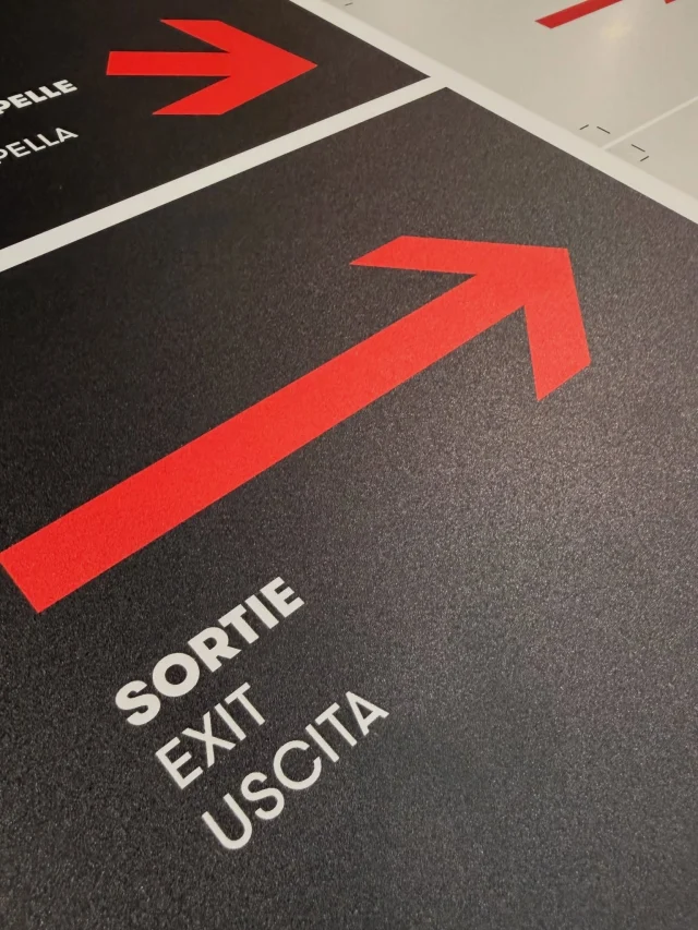 Chez DS Impression nous répondons rapidement à toutes vos problématiques de #signalétique, du petit au grand format, de l’éphémère au pérenne. 

Vous avez un projet, une urgence ? 👉 https://www.dsimpression.fr